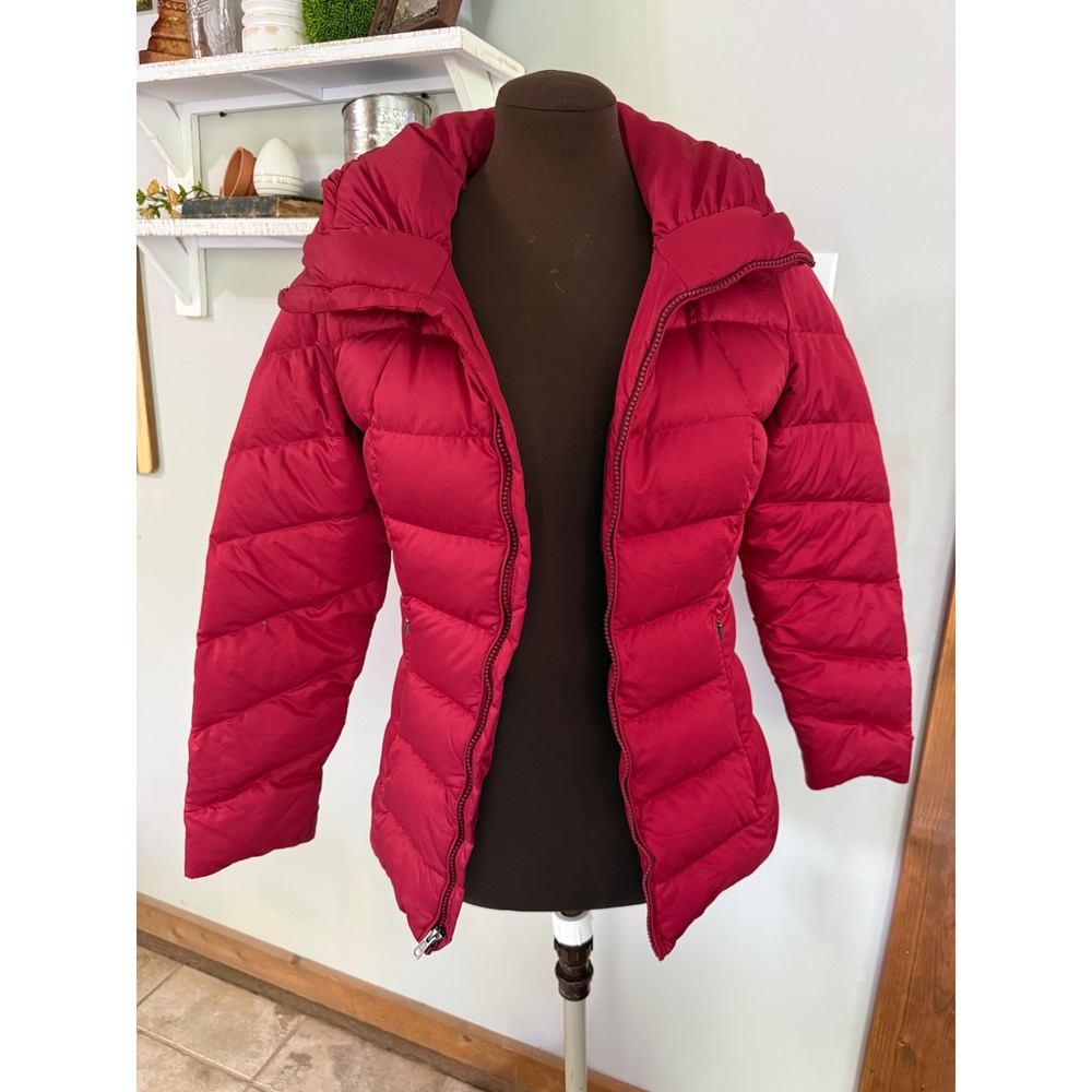 Patagonia downtown loft Puffer Jacket Red Hooded 28601 Women XS down fill‎ snow